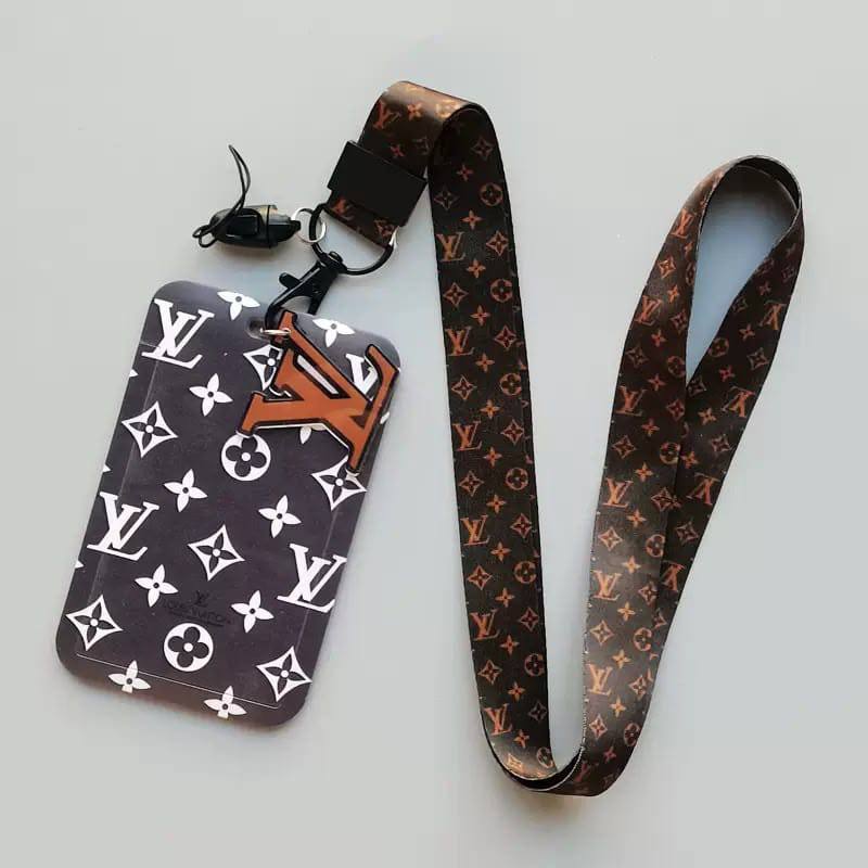 New arrival 
Branded ID / card holder 
20 dhs✅✅

Zain243
♥️♥️♥️