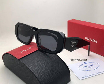 Prada
Master quality 
180 dhs🌺

Zain126
♥️♥️♥️