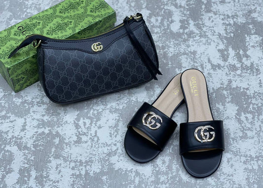 Gucci 
bag and shoes set
Shoes Size 36 to 41

170 dhs💓

Zain175
♥️♥️♥️