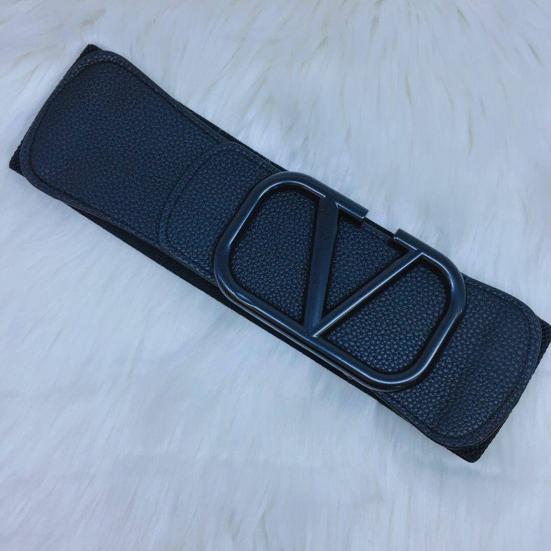 🌈Brand Elastic belt
Width: 8 cm
Long: 115 cm
30 dhs🗽

Zain115
♥️♥️♥️