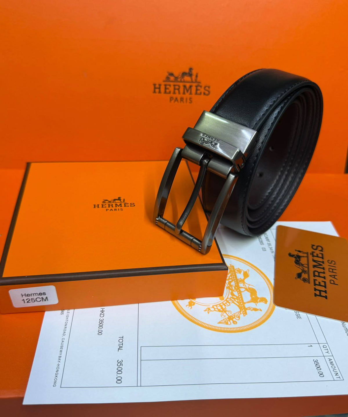 Men belts

With box 
50 dhs🇦🇪🇦🇪🇦🇪

Zain93
♥️♥️♥️