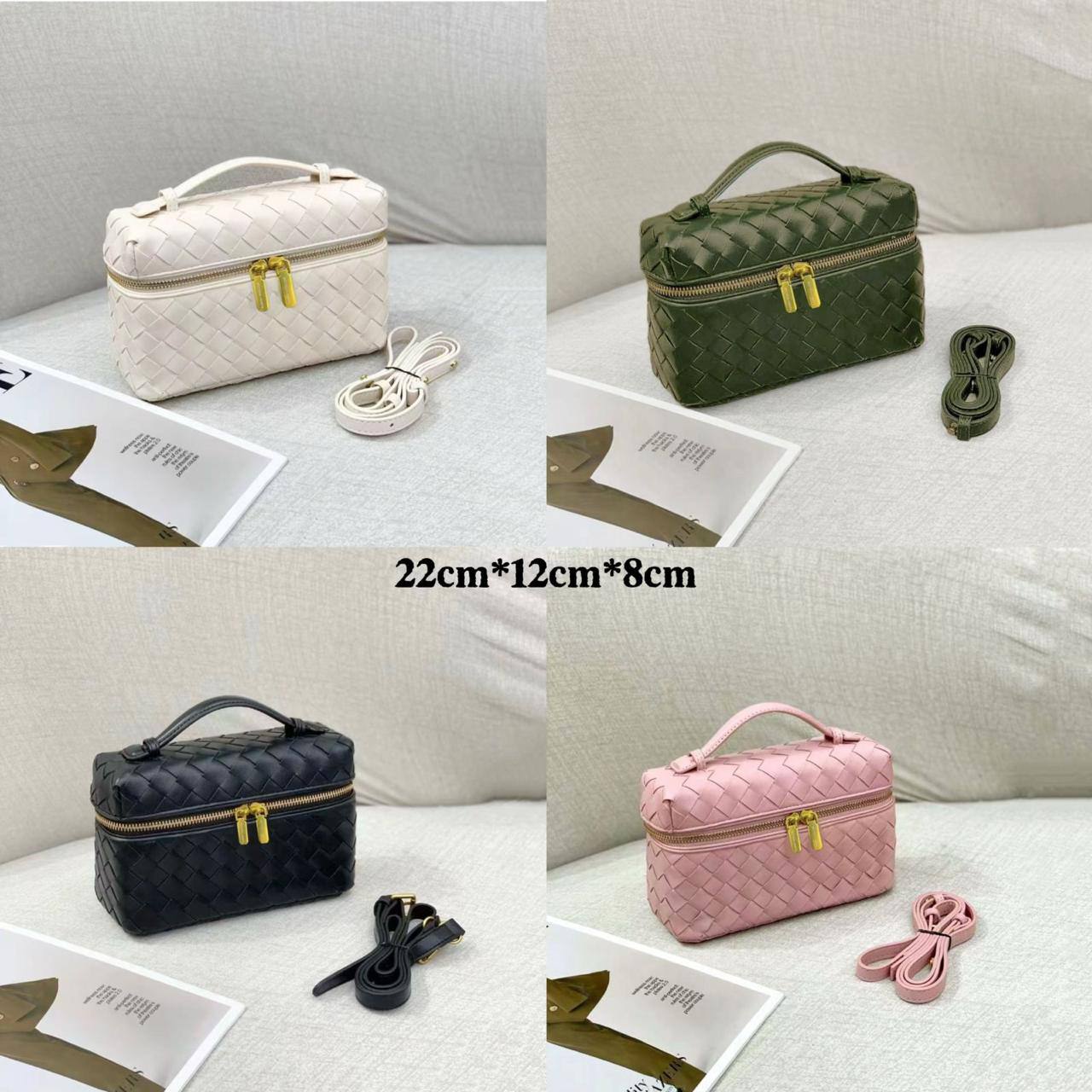 BOTTEGA 

NEW CAME 

GOOD QUALITY 

WITH BOX 

100 dhs🇦🇪🇦🇪
Zain17
♥️♥️♥️