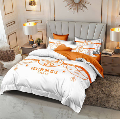 Master 🇫🇷🇫🇷🇫🇷
Give you best life 💥💥
Bedsheets set 
King size cover 6pcs set 
1 duvet cover 
1 fitted sheets 
4 pillowcases 
6pcs set
With paper bag 💼 
120 dhs🗽

Zain99
♥️♥️♥️