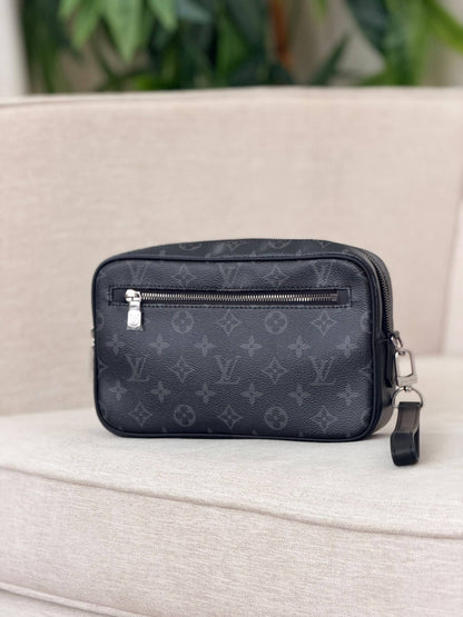 NEW COLLECTION
BRAND- LOUIS VUITTON 
POUCH
SUPER MASTER QUALITY 
WITH PAPER BAG

For Price 👇 WhatsApp✅
0568585901 
0507557372
0552275751 Owner Zain 👌

Zain267
♥️♥️♥️