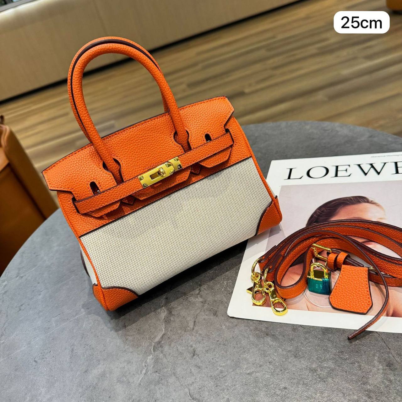 Hermes Birkin
Size : 25 *20 *13   cm
90 dhs🪙🖤

Zain115
♥️♥️♥️