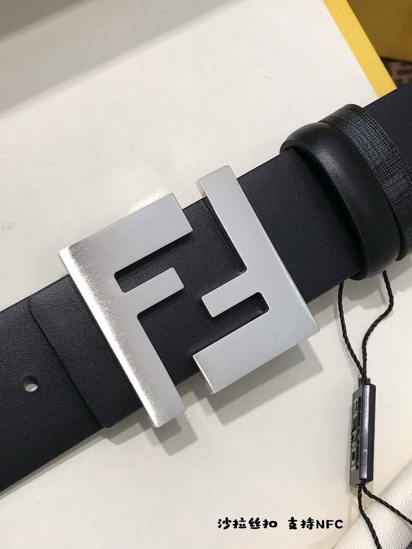 FENDI

Master quality

320 dhs🇦🇪🇦🇪

Zain164
♥️♥️♥️