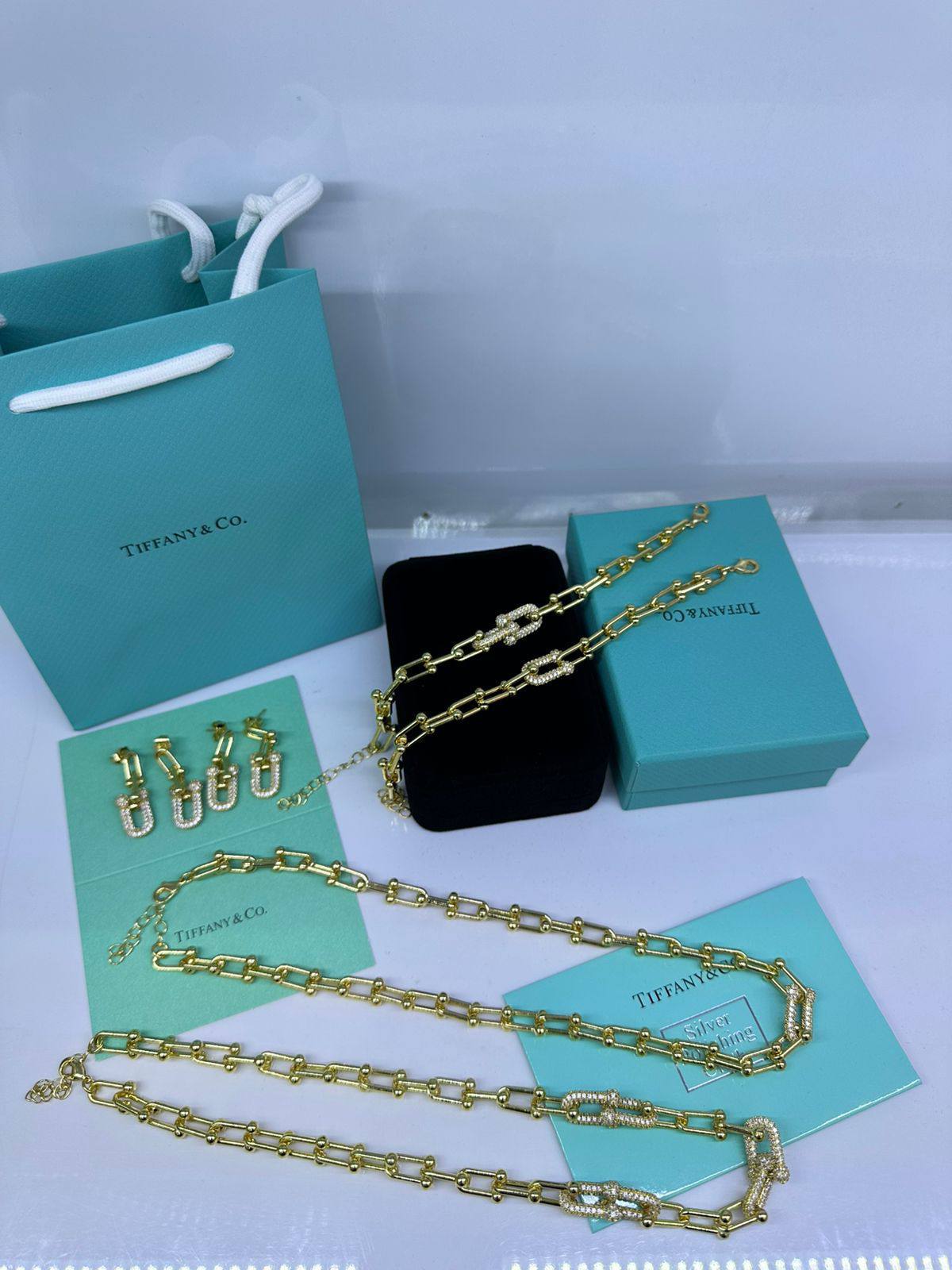 TIFFANY
Set 
70 dhs🗽

Zain263
♥️♥️♥️