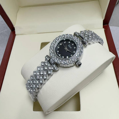 Ladies Watch
60 dhs🇦🇪🇦🇪

Zain45
♥️♥️♥️