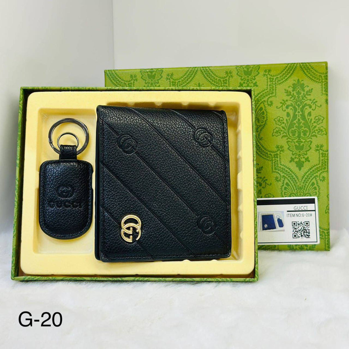 WALLET SET

 GOOD QUALITY 

30 dhs🇦🇪🇦🇪

Zain40
♥️♥️♥️