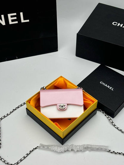 Chanel   
size:12×6cm 
230 dhs✅

Zain114
♥️♥️♥️
