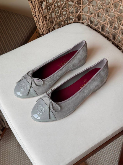 CHANEL
✨ Collection
👠 36–41
💎 Premium Quality
🔥 Super Master
450 dhs🇦🇪🇦🇪

Zain198
♥️♥️♥️
