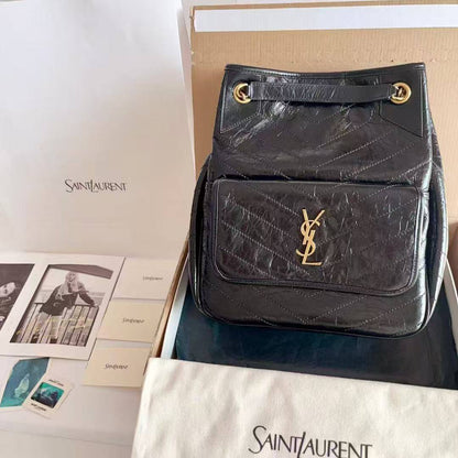 YSL
Master+++
310 dhs❣️

Zain153
♥️♥️♥️