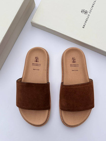 Brunello cucinelli 
130 dhs🪙🌨️
Size 40-45

Zain54
♥️♥️♥️