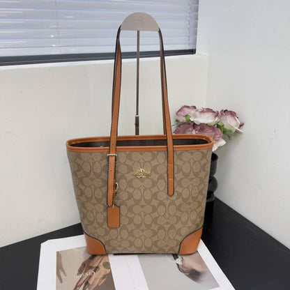 Coach
70 dhs🇦🇪

Zain22
♥️♥️♥️