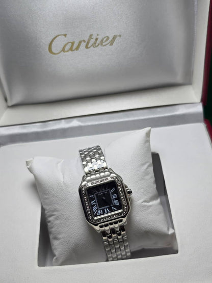 Cartier Ladies
55 dhs🪙🖤
*Push lock*

Zain29
♥️♥️♥️