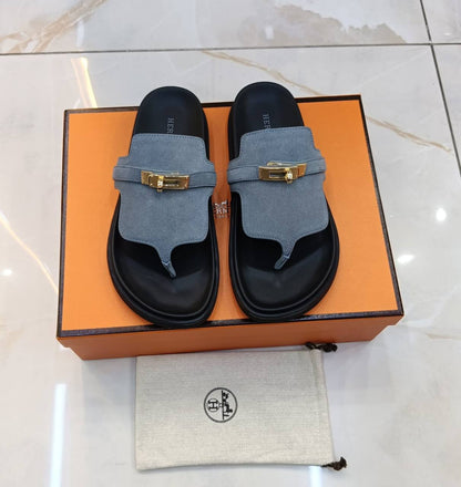 Hermes 
Super Master🤗
SIZE  ……… 36-42🥳
450 dhs💓

Zain119
♥️♥️♥️