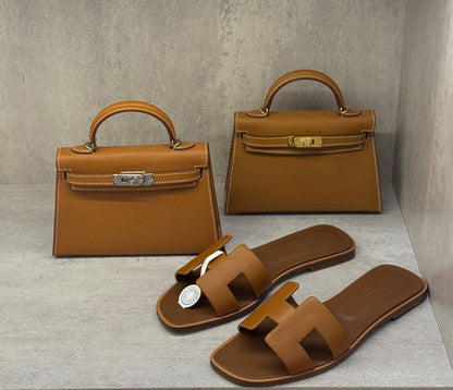 Hernes
𝐇𝐞𝐫𝐦𝐞𝐬 𝐌𝐢𝐧𝐢 𝐊𝐞𝐥𝐥𝐲 𝟏𝟗𝐜𝐦 
𝐇𝐚𝐧𝐝 𝐌𝐚𝐝𝐞 
1350 dhs✅🖤🌴

ETAG4
♥️♥️♥️