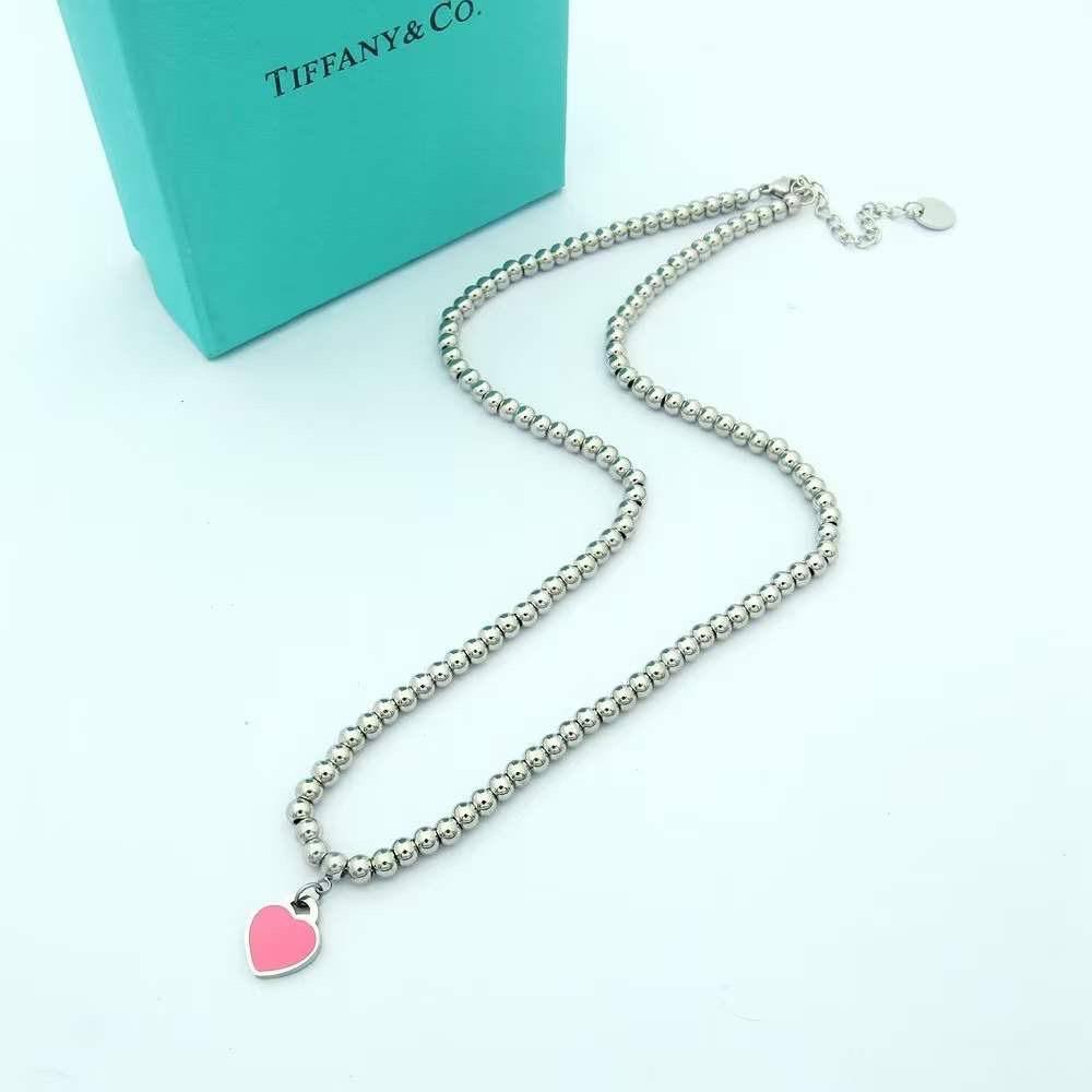 TIFFANY NECKLACE
MASTER 💫✨
55 DHS✅⭐
 WITH BOX AND PAPER BAG 🛍️🎁

Zain89
♥️♥️♥️