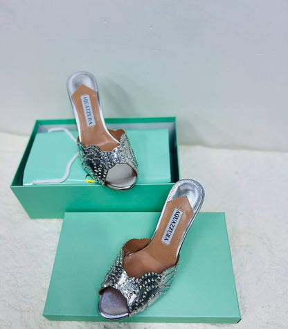 Aquazzura 
💯high quality
Size 36-37-38-39-40-41

130 dhs✅

Zain86
♥️♥️♥️