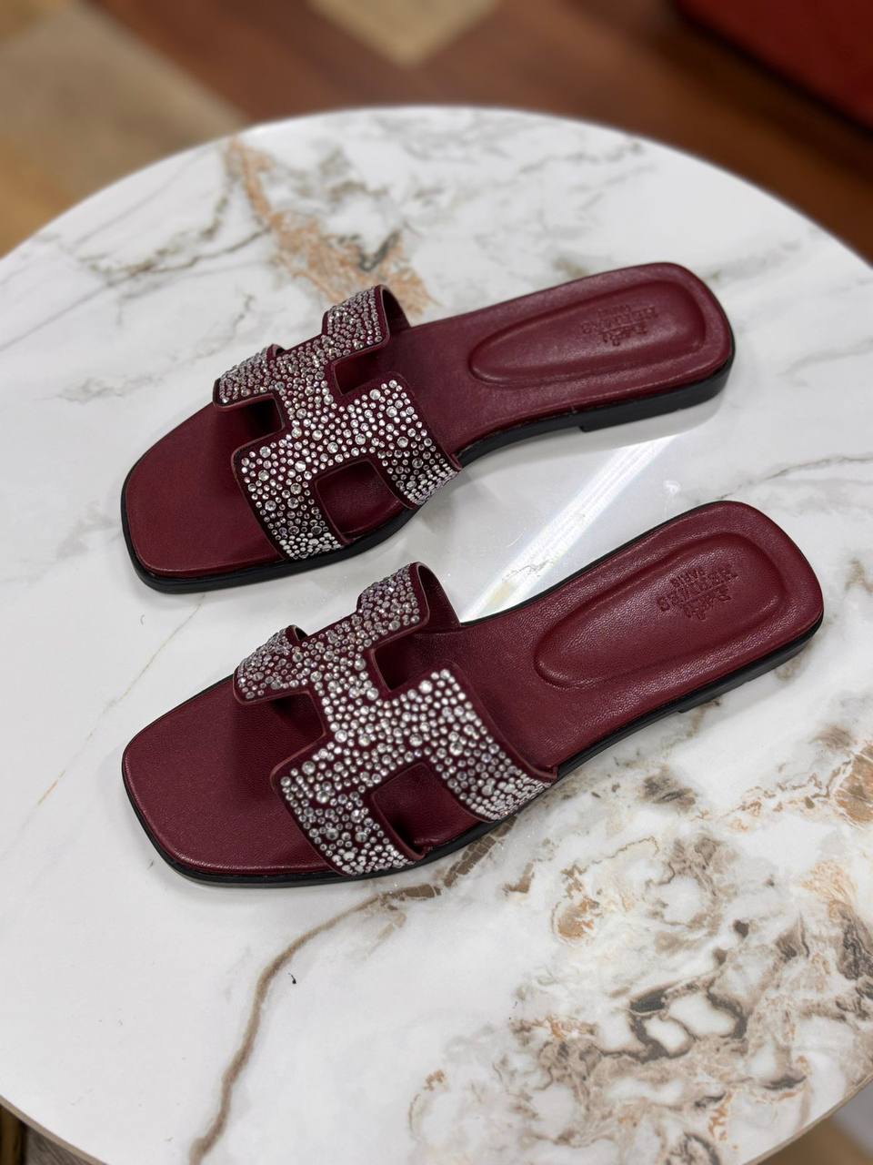 Hermes  

100 dhs✅

Size 36-42

Zain55
♥️♥️♥️