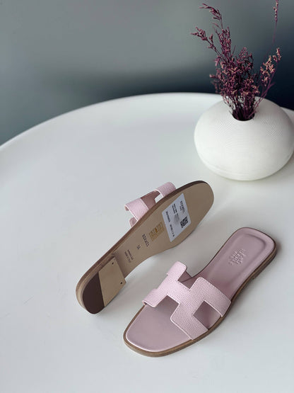 Hermes
36-41

_Super master high quality_🪡
430 dhs🇦🇪🇦🇪🇦🇪

Zain176
♥️♥️♥️