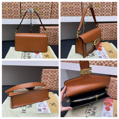 Coach
good Quality 
With box 
🎁🎁🎁

90 dhs✅

Zain117
♥️♥️♥️