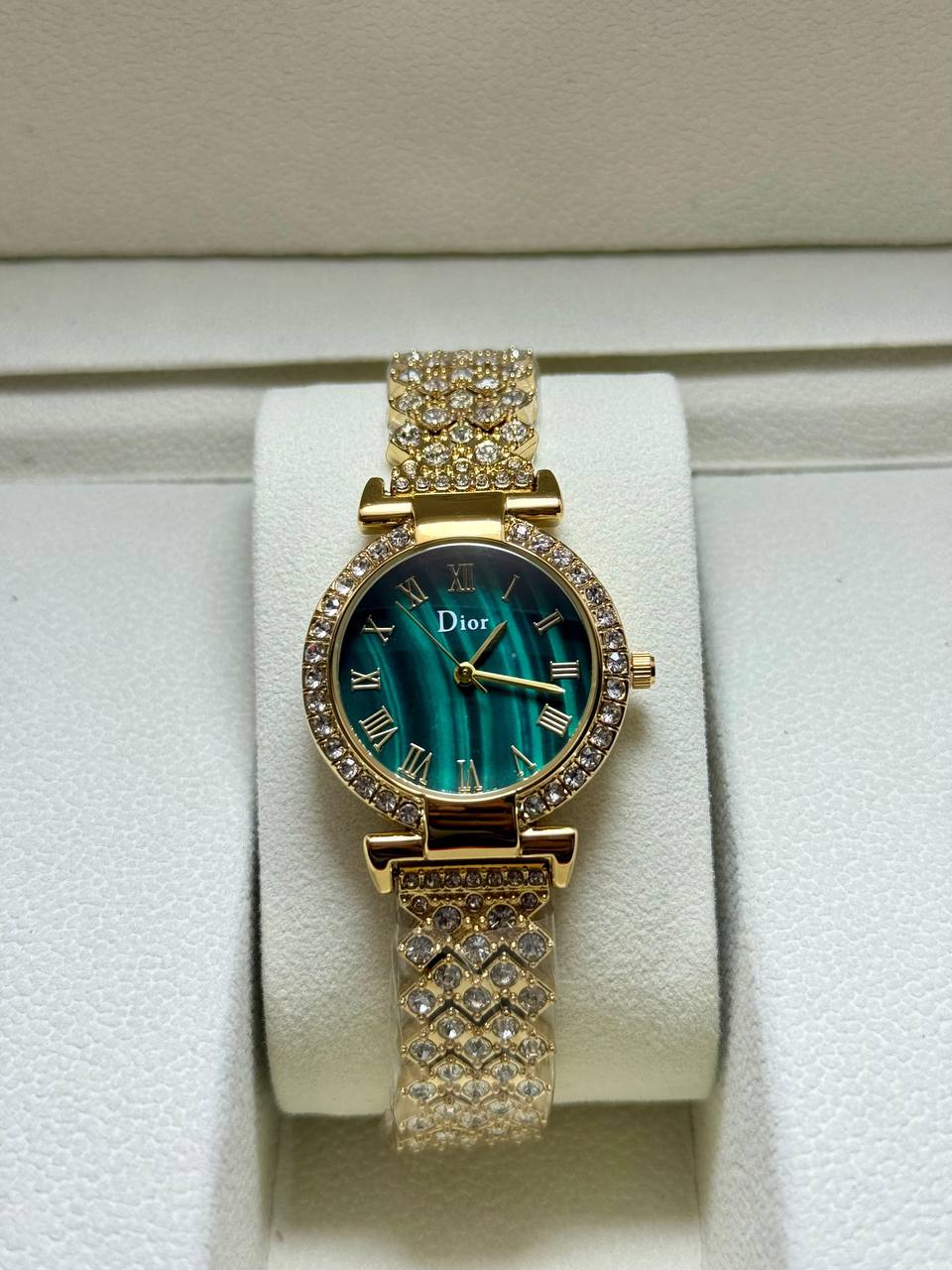 Dior Ladies
55 dhs🌺

Zain29
♥️♥️♥️