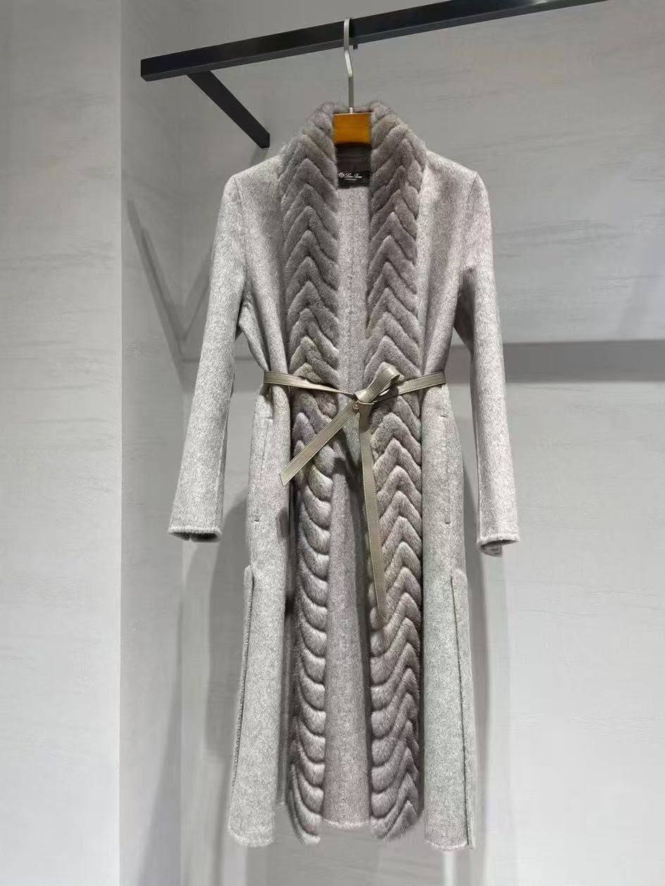 Loropiana 

VIP QUALITY 

  
CASHMERE


1950 dhs🇦🇪🇦🇪

Zain287
♥️♥️♥️