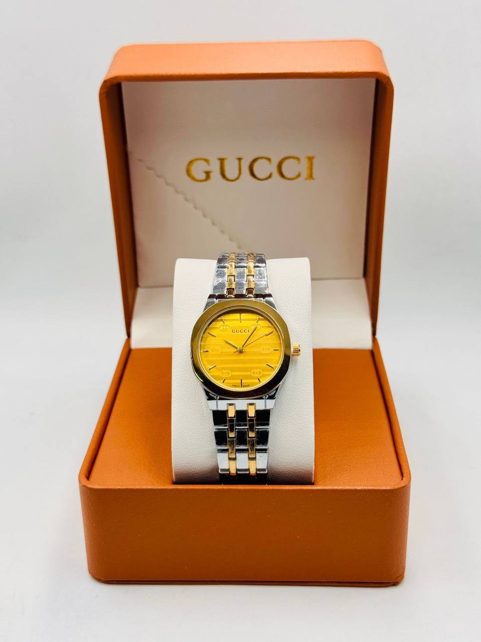 Gucci ladies 
55 dhs🇦🇪🇦🇪

Zain08
♥️♥️♥️