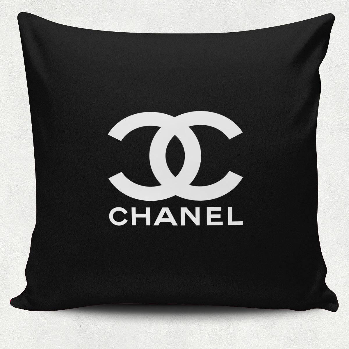 Brand 
High quality 
Pillow cover 
Velvet 100%
Size 50*50
50 dhs🪙🌨️

Zain99
♥️♥️♥️