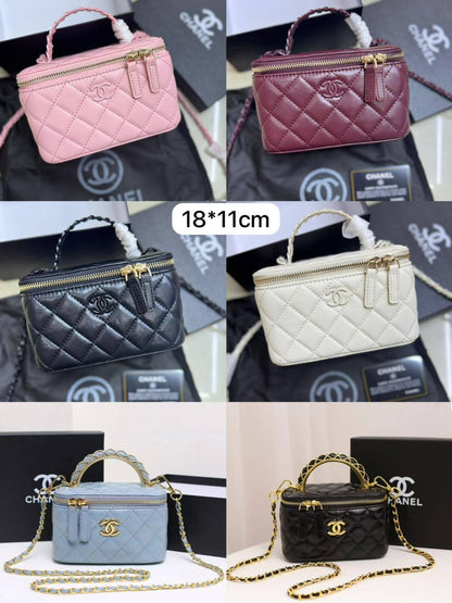 Chanel hot design

First quality +🎁

Size : 18  * 11 cm
95 dhs🇦🇪🇦🇪

 with box🎁

Zain115
♥️♥️♥️
