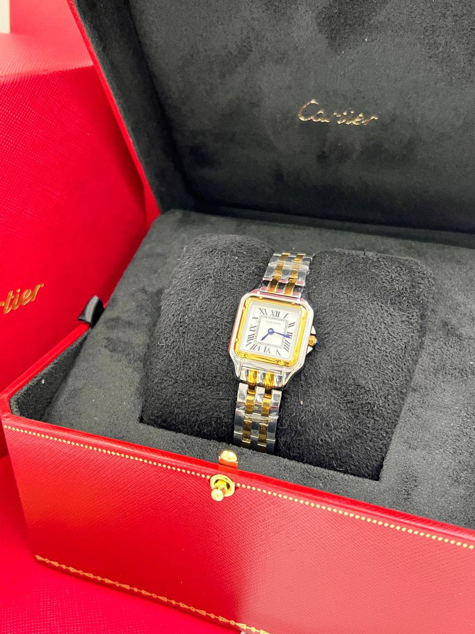 Cartier
22mm
195 dhs✅

Zain185
♥️♥️♥️