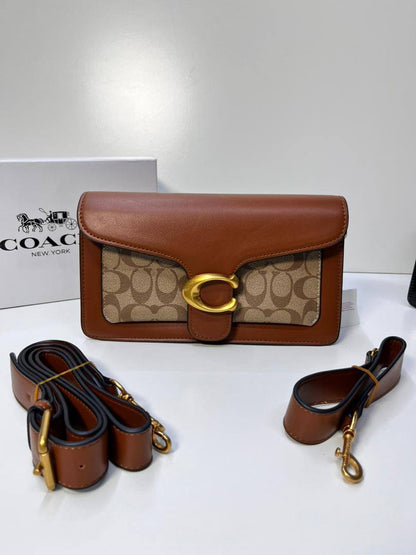 Coach
95 dhs❣️

with box
🎁🎁🎁

size 26×7×14cm

Zain213
♥️♥️♥️