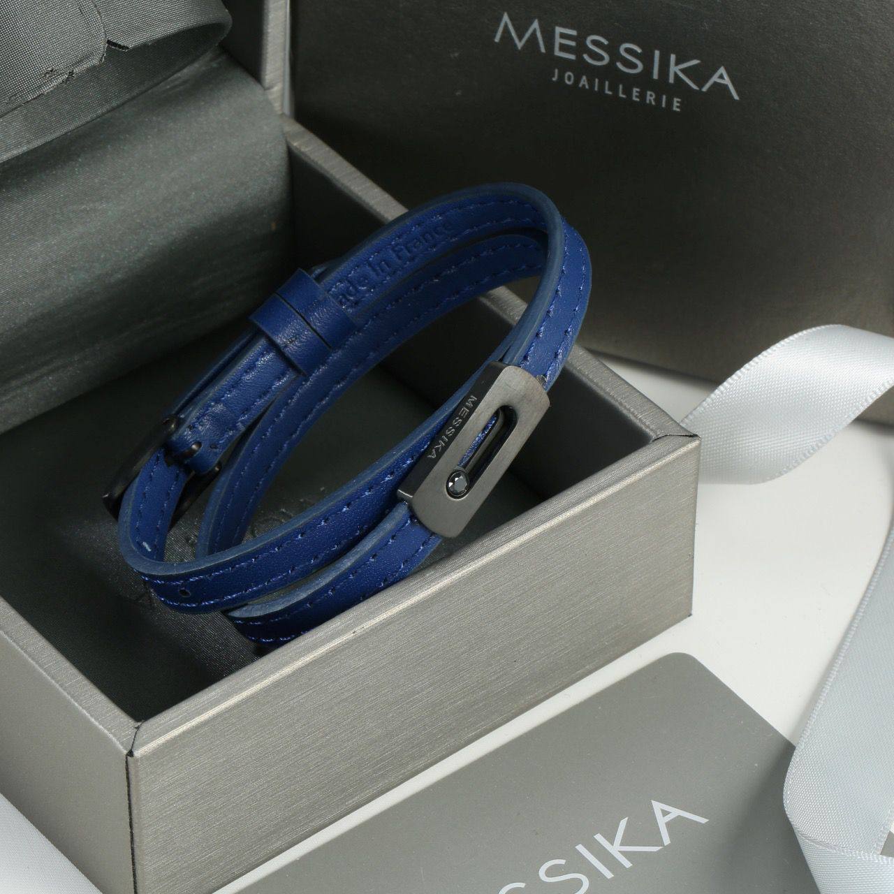 70 DHS✅
MESSIKA  
UNISEX BRACELET

With Master Box And Paper Bag 
120 dhs✅

Zain89
♥️♥️♥️