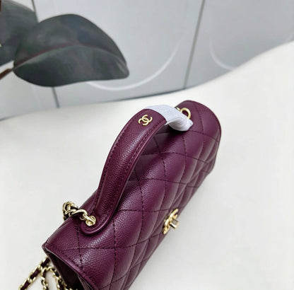 CHANEL 
COPY ONE 
 WITH BOX 
150 dhs🇦🇪🇦🇪

Zain295
♥️♥️♥️