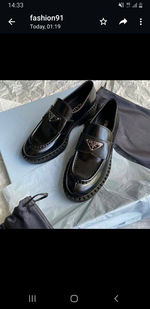 Prada
Size 36-41 
170 dhs🪙🌨️

Zain132
♥️♥️♥️
