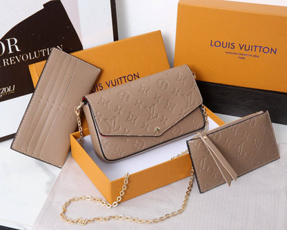 LV

Best quality
Withbox
95 dhs🇦🇪🇦🇪

size 22cm

Zain158
♥️♥️♥️