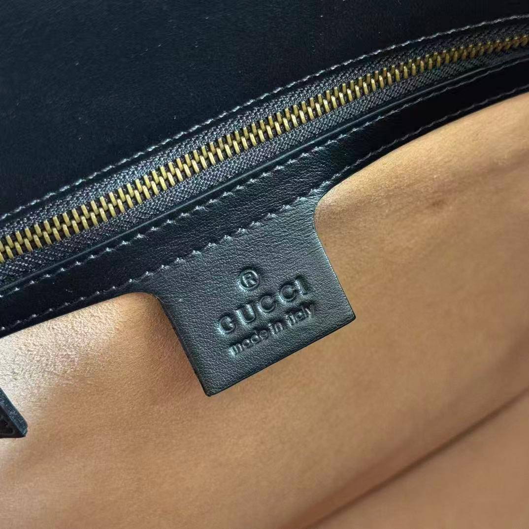 Gucci Marmont Top Handle
Original Lambskin Leather from Italy
Size: Large
1300 dhs🇦🇪🇦🇪

Zain71
♥️♥️♥️