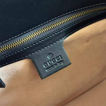 Gucci Marmont Top Handle
Original Lambskin Leather from Italy
Size: Large
1300 dhs🇦🇪🇦🇪

Zain71
♥️♥️♥️