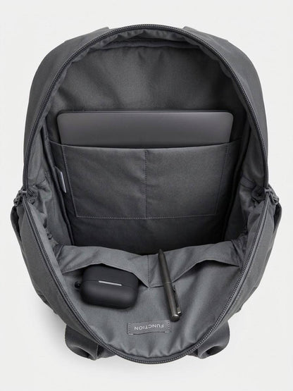 ALO BACKPACK 

80 DHS🇦🇪🇦🇪🇦🇪

GOOD QUALITY 🥰

SIZE: 44-30–11

Zain40
♥️♥️♥️