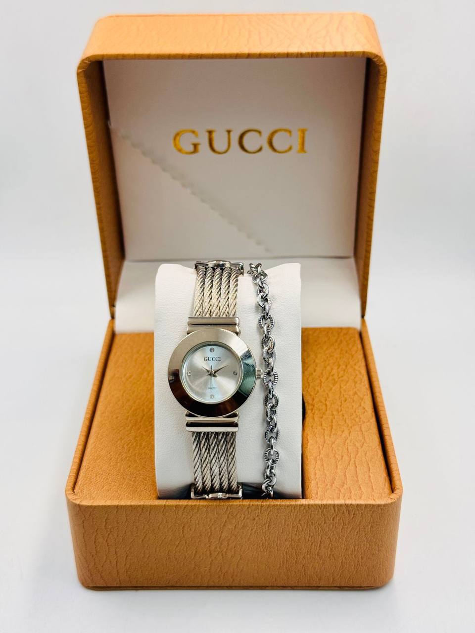 Gucci ladies
*New Arrival*🔥
65 dhs💓

Zain08
♥️♥️♥️