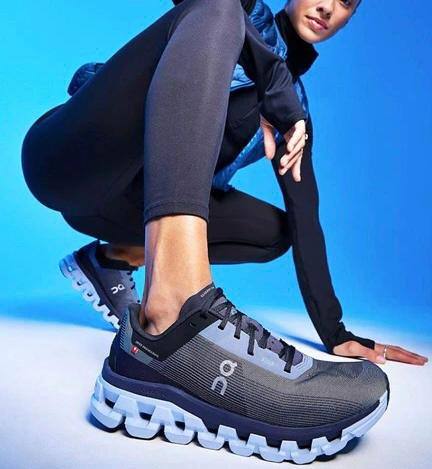 On Running Cloudflow 4 Black Storm ，
Size 36-45 ，
230 dhs✅

Zain18
♥️♥️♥️