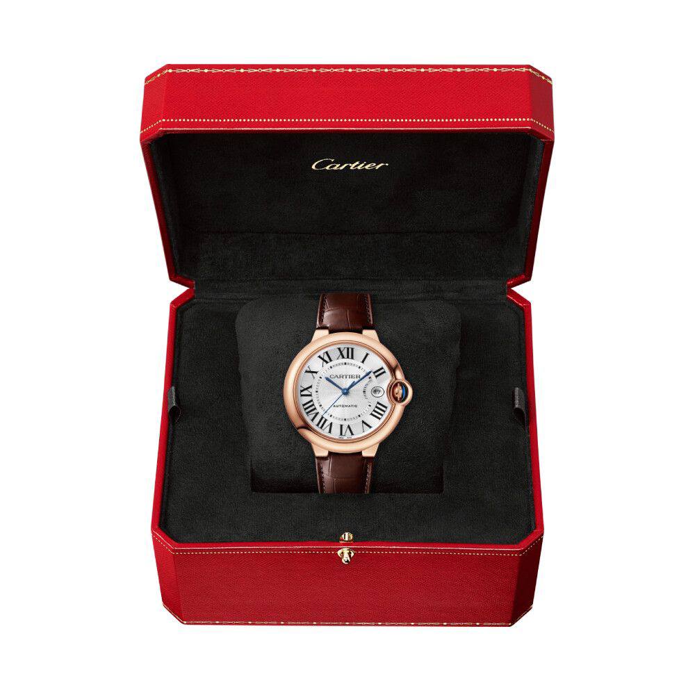 Cartier watch for men 
good quality  automatic 
260 dhs🪙💕

Zain59
♥️♥️♥️