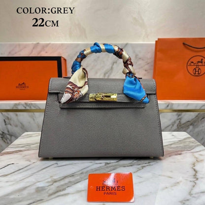 Hermes ᴋᴇʟʟʏ 
ᴡɪᴛʜʙᴏx
🎁🎁🎁

ʟᴇᴀᴛʜᴇʀ
sɪᴢᴇ:22ᴄᴍ
100 dhs✅

Zain56
♥️♥️♥️