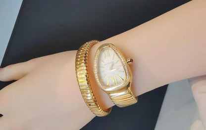 Bvlgari Snake 🐍
Ladies Watch 
Good Quality
250 dhs💓

Zain33
♥️♥️♥️