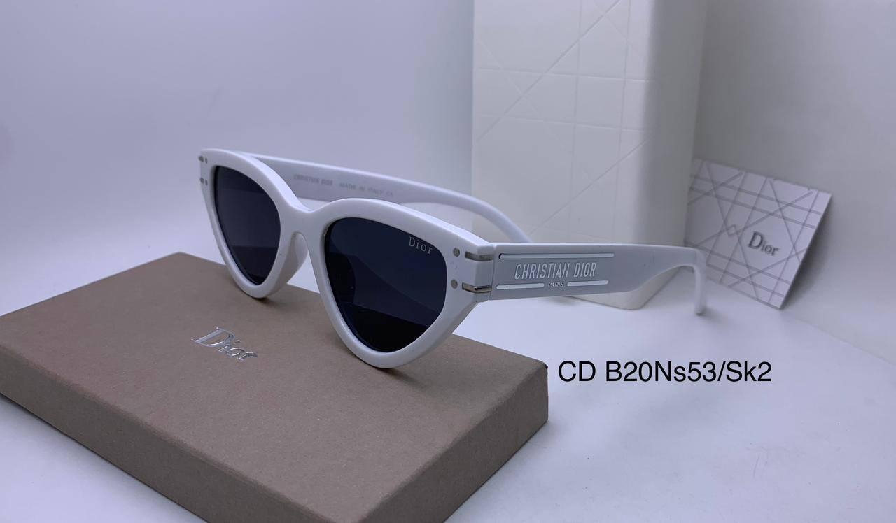 Dior
70 dhs❣️

Zain126
♥️♥️♥️