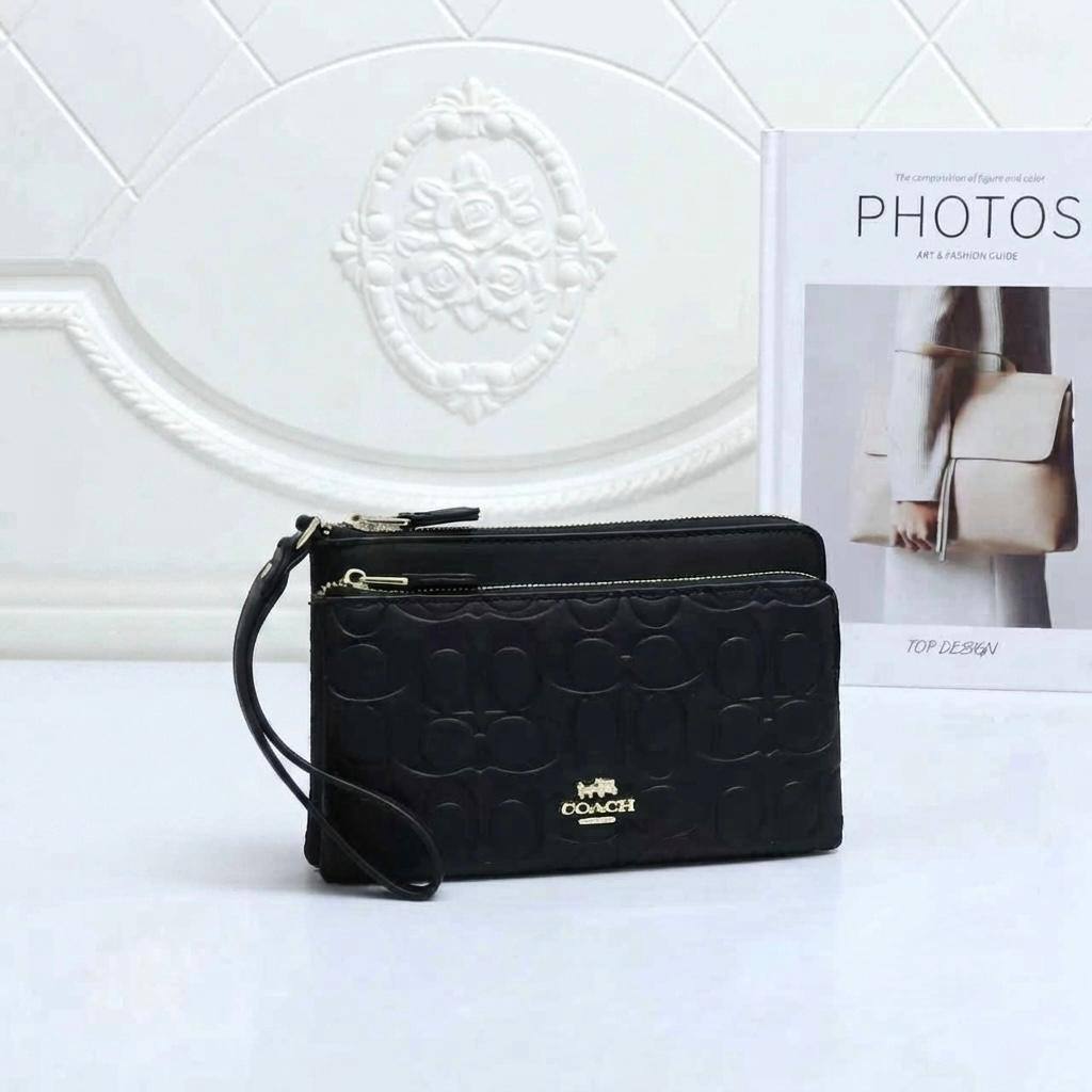 Coach
Small hand bag
50 dhs✅

Zain136
♥️♥️♥️
