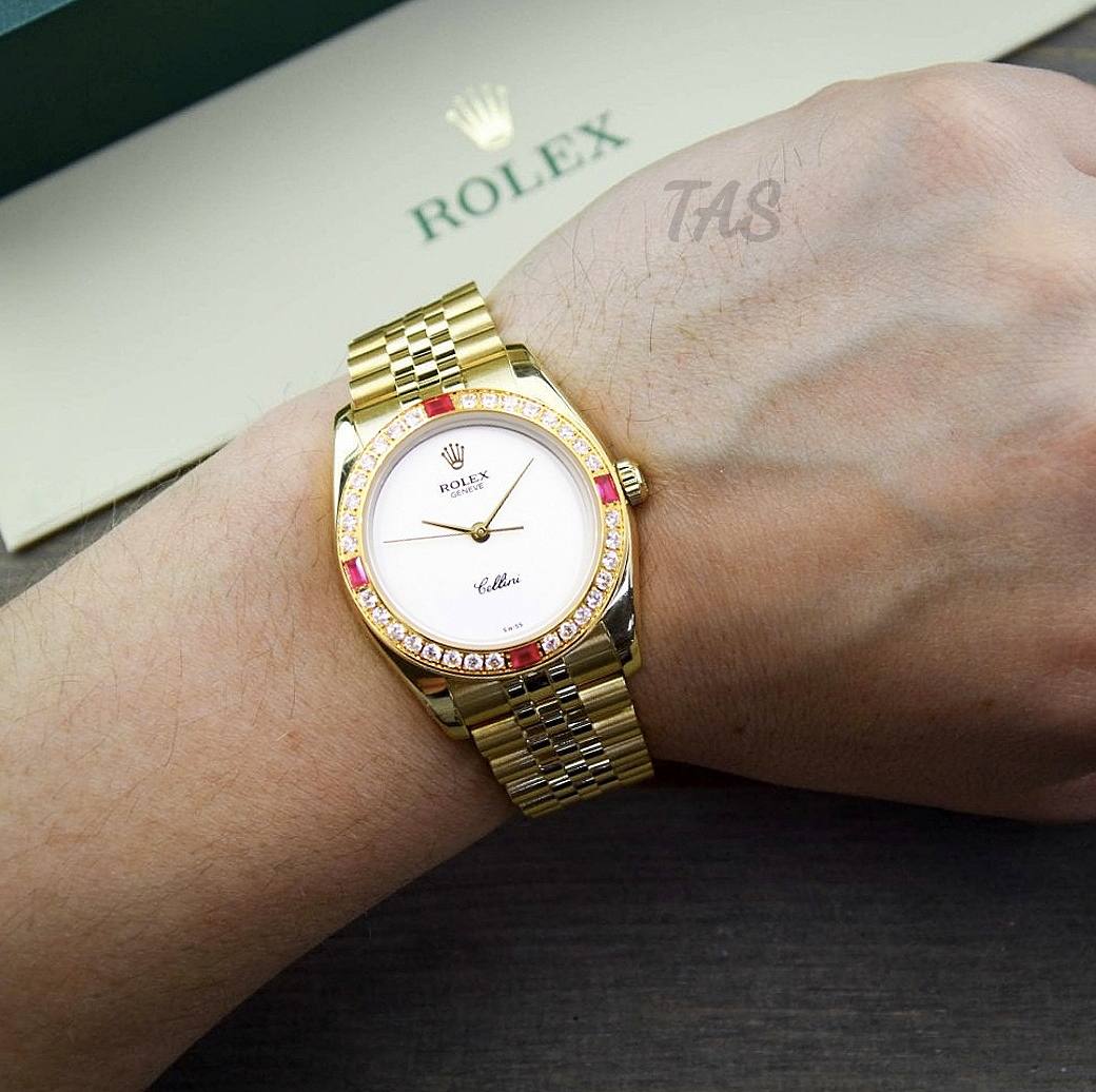 CARTIER TANK MEN BATTERY 33MM

220 dhs👑

Zain58
♥️♥️♥️