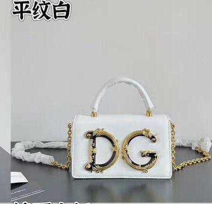 D&G
115 dhs🪙🌨️

Zain143
♥️♥️♥️