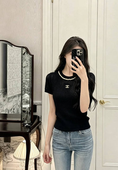 CHANEL
Women’s Tshirt 
Master Quality 
SML
250 dhs🇦🇪🇦🇪

Zain276
♥️♥️♥️